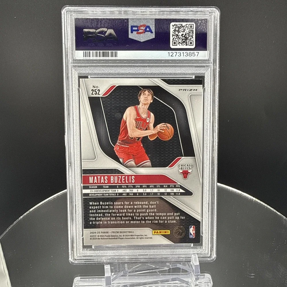 2024 Panini Prizm Pink Ice SP Matas Buzelis #252 Bulls RC PSA 10 GEM MT